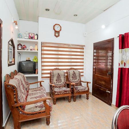 Koonamparayil Home Stay Munnar Anaviratty-Family Only Экстерьер фото