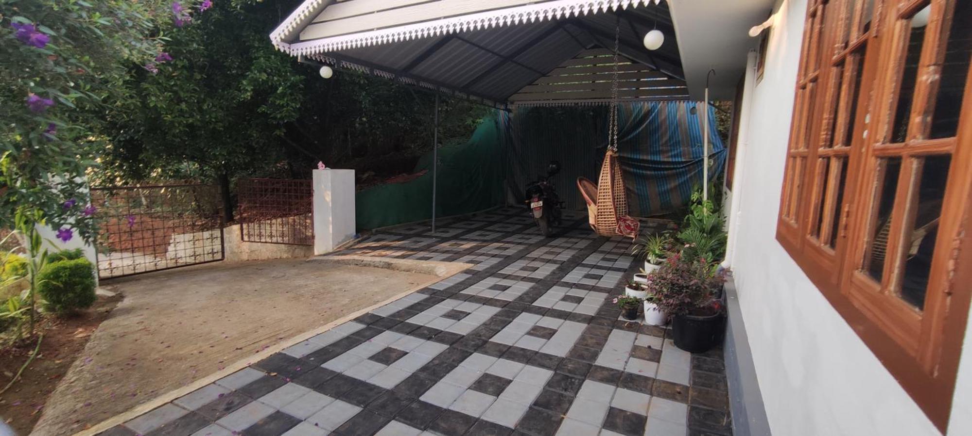 Koonamparayil Home Stay Munnar Anaviratty-Family Only Экстерьер фото