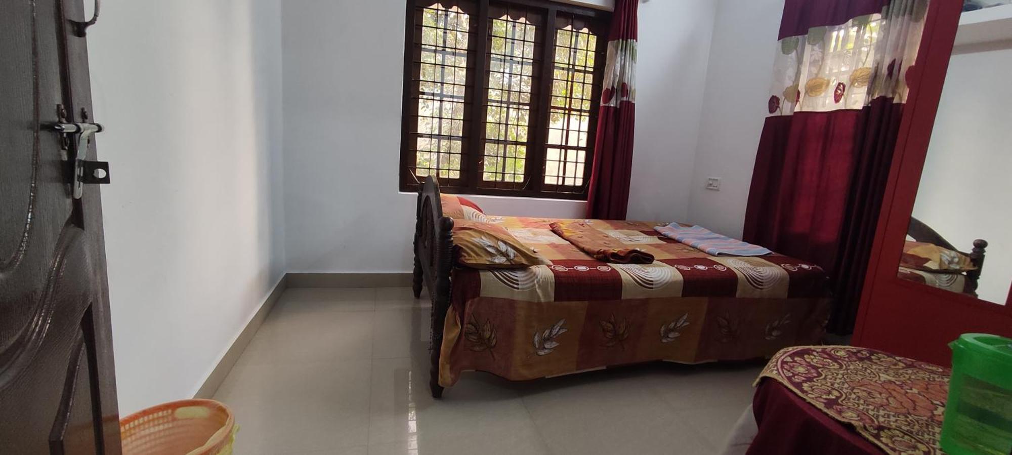 Koonamparayil Home Stay Munnar Anaviratty-Family Only Экстерьер фото